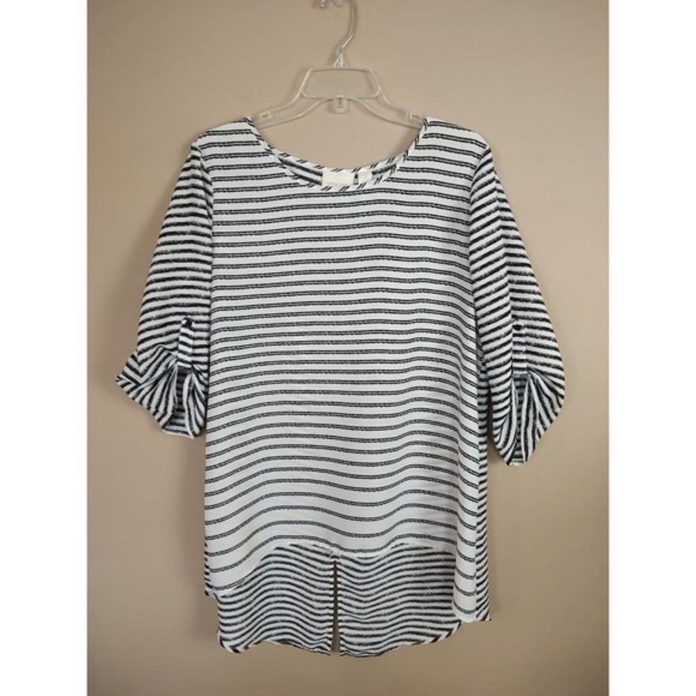 Chicos Women White Black Striped Roll Tab Sleeve High Low Blouse Size 2 Large